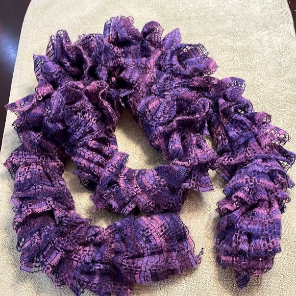 3 scarves for $12 - Picture 2 of 5